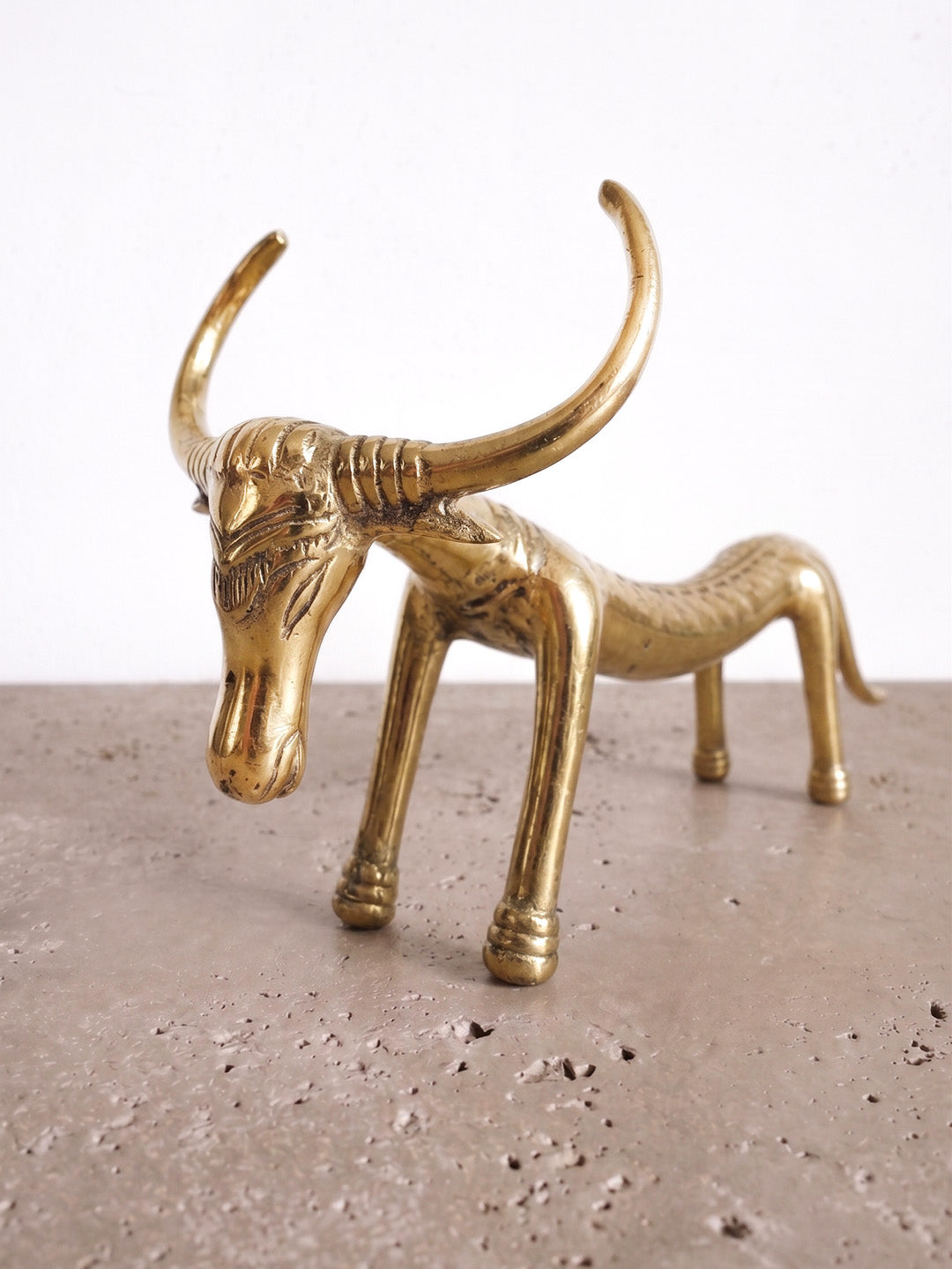 GÜÇ BOĞASI PİRİNÇ DÖKÜM BİBLO 20X9X8 CM