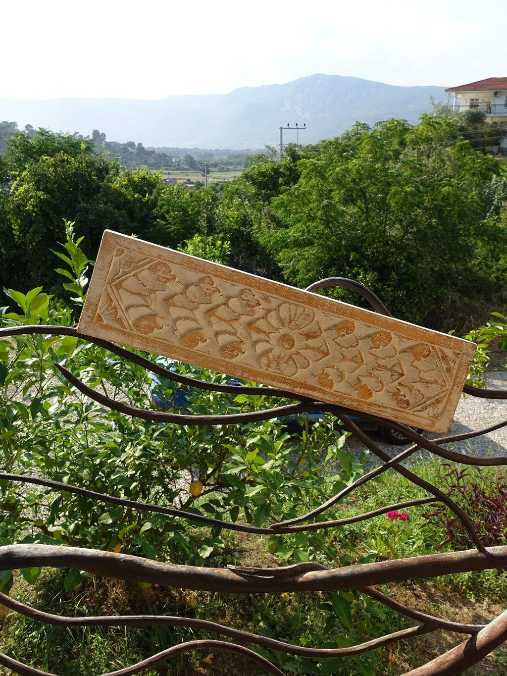AYOMI Sole duvar paneli Naturel renk, açık havada demir korkulukta Bohem stil sunum