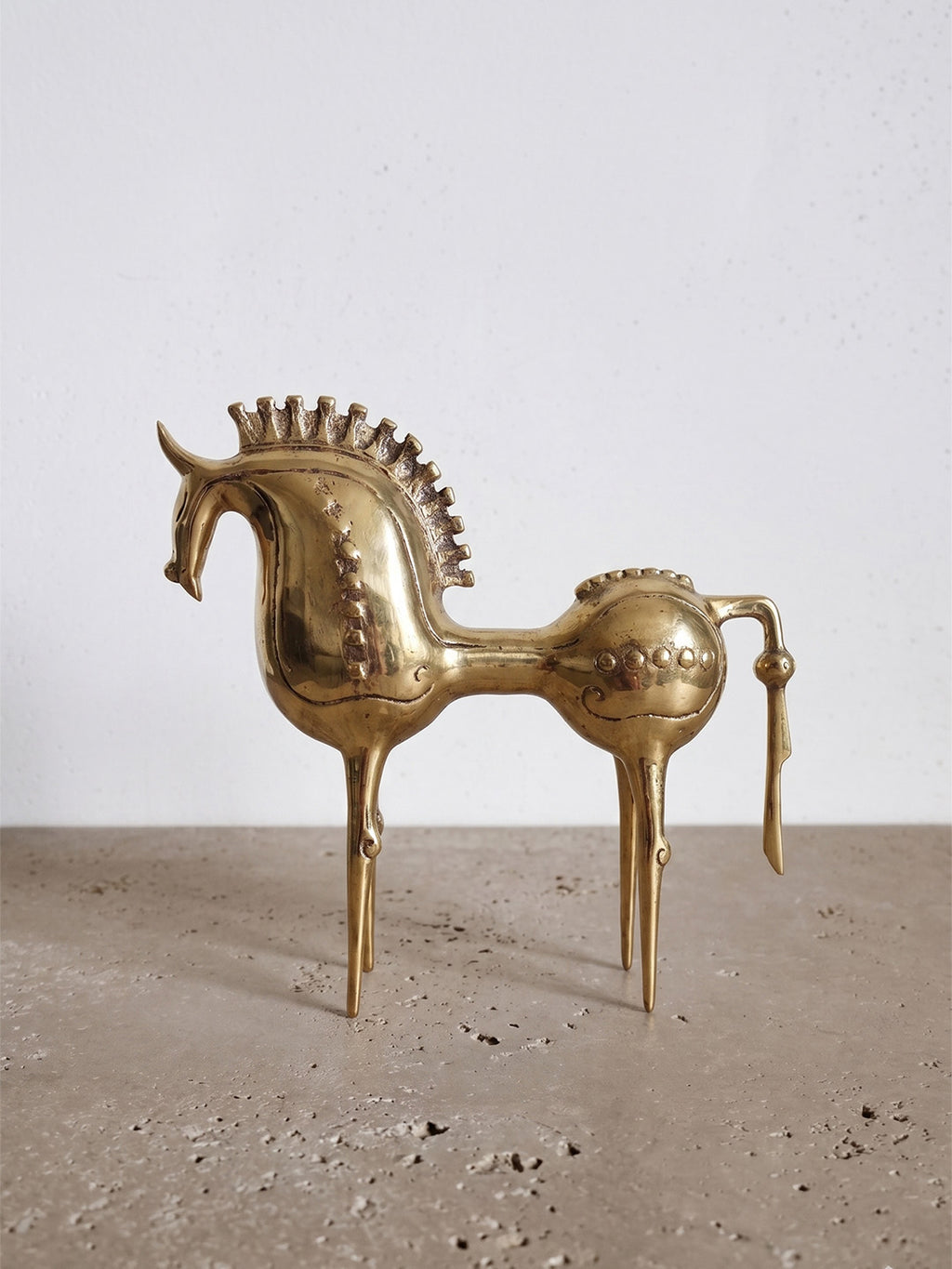 AYOMI Troy At pirinç döküm biblo, 18×19×5 cm, detaylı at figürü, dekoratif heykel, paslanmaz pirinç, el yapımı
